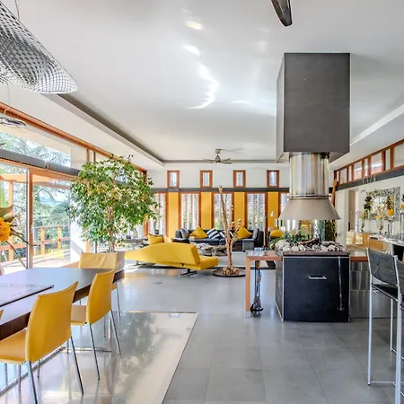 Magnolia Luxury - Privata Con Piscina Villa Florens